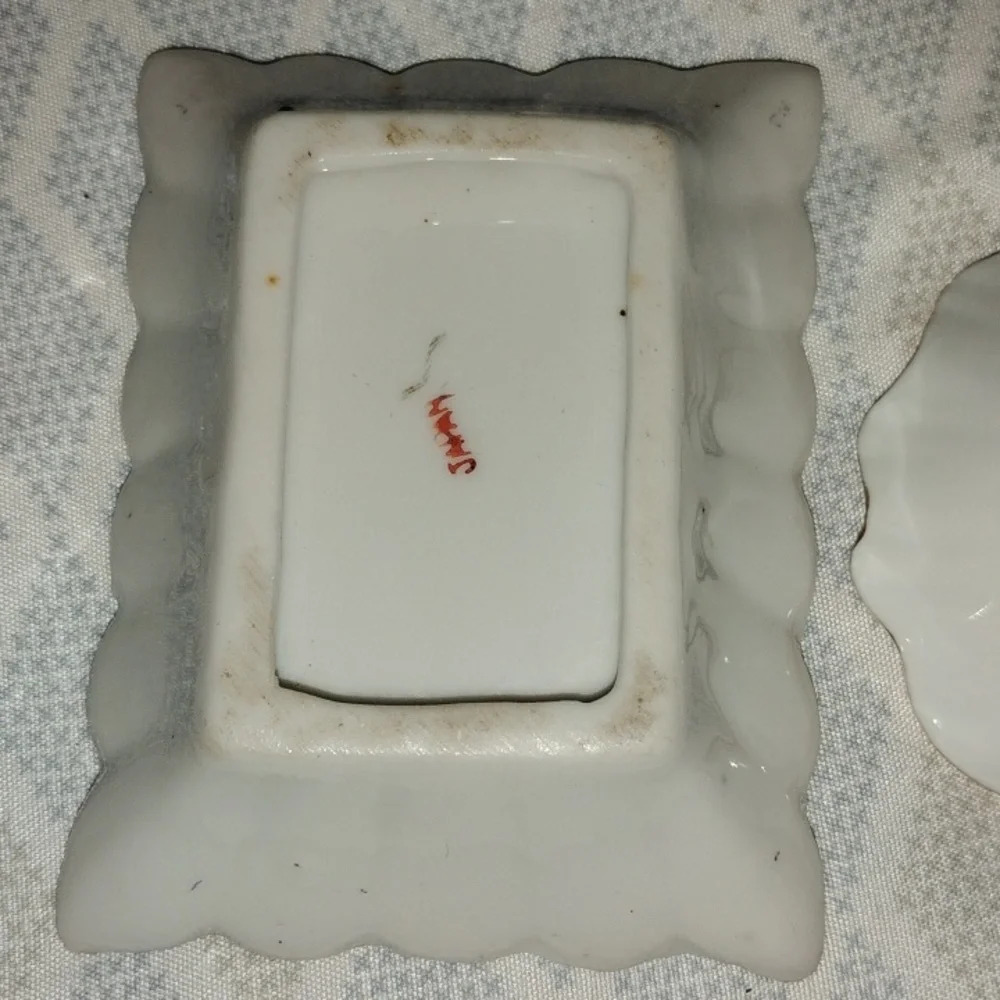 2 piece porcelain small dishes‎ - Picture 4 of 6